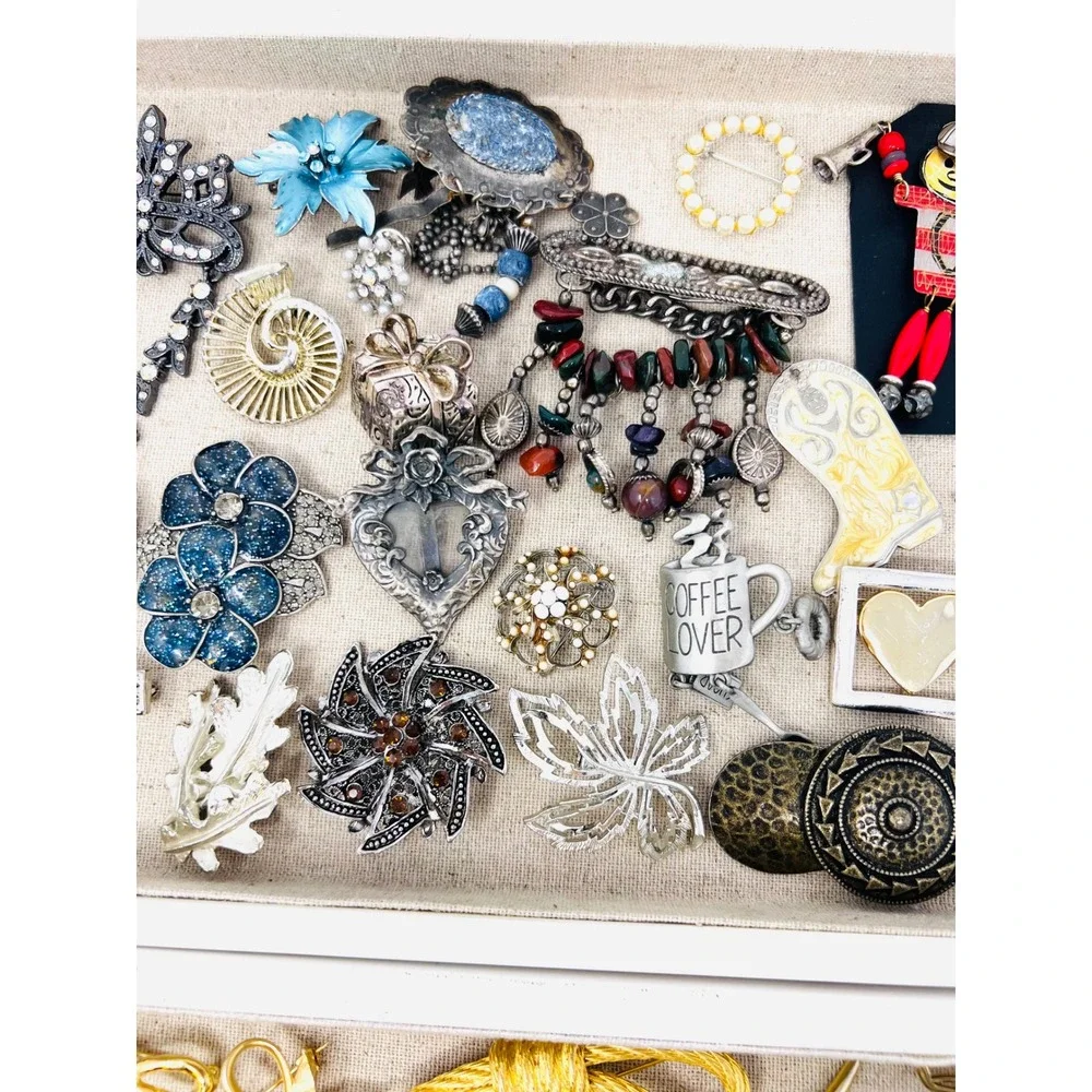 Vintage & Modern Gold & Silver Tone Assorted Rhinestone Floral Brooch lot of 52